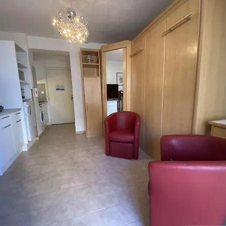 Cosy A 500m Du Port De Frejus, Proche Et Commerces - Fr-1-226a-356 Apartment Frejus