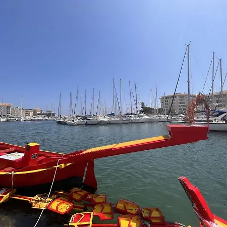 Apartment Cosy A 500m Du Port De Frejus, Proche Et Commerces - Fr-1-226a-356 *